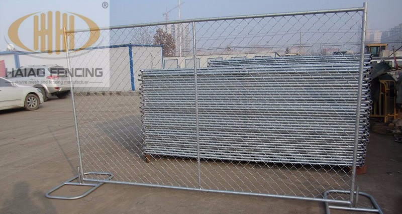 Portable Chain Link Panel