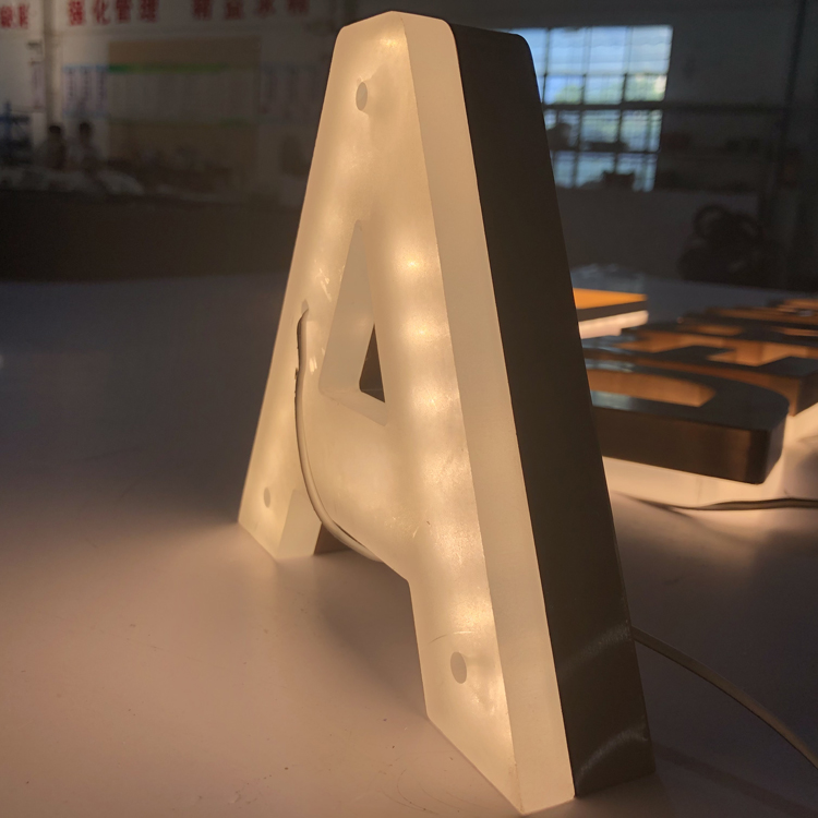 Customized Stainless Steel Brushed Lighting Signage Metal 3d Letters Led 3D Illuminated Channel Letters Store Sign