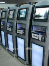 Telefono celular cargador de la estacion