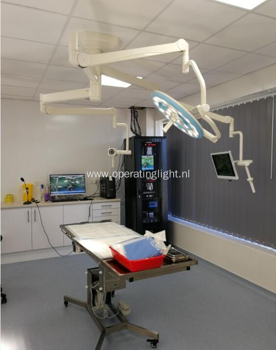 Hollow type single head clinic operating light