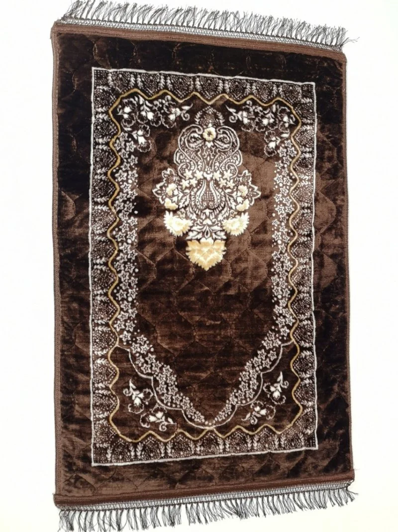 Cashmere Quilt and Flock Jacquard Muslim Prayer Cashmere Rug and Pilgrimage Mat Soogan