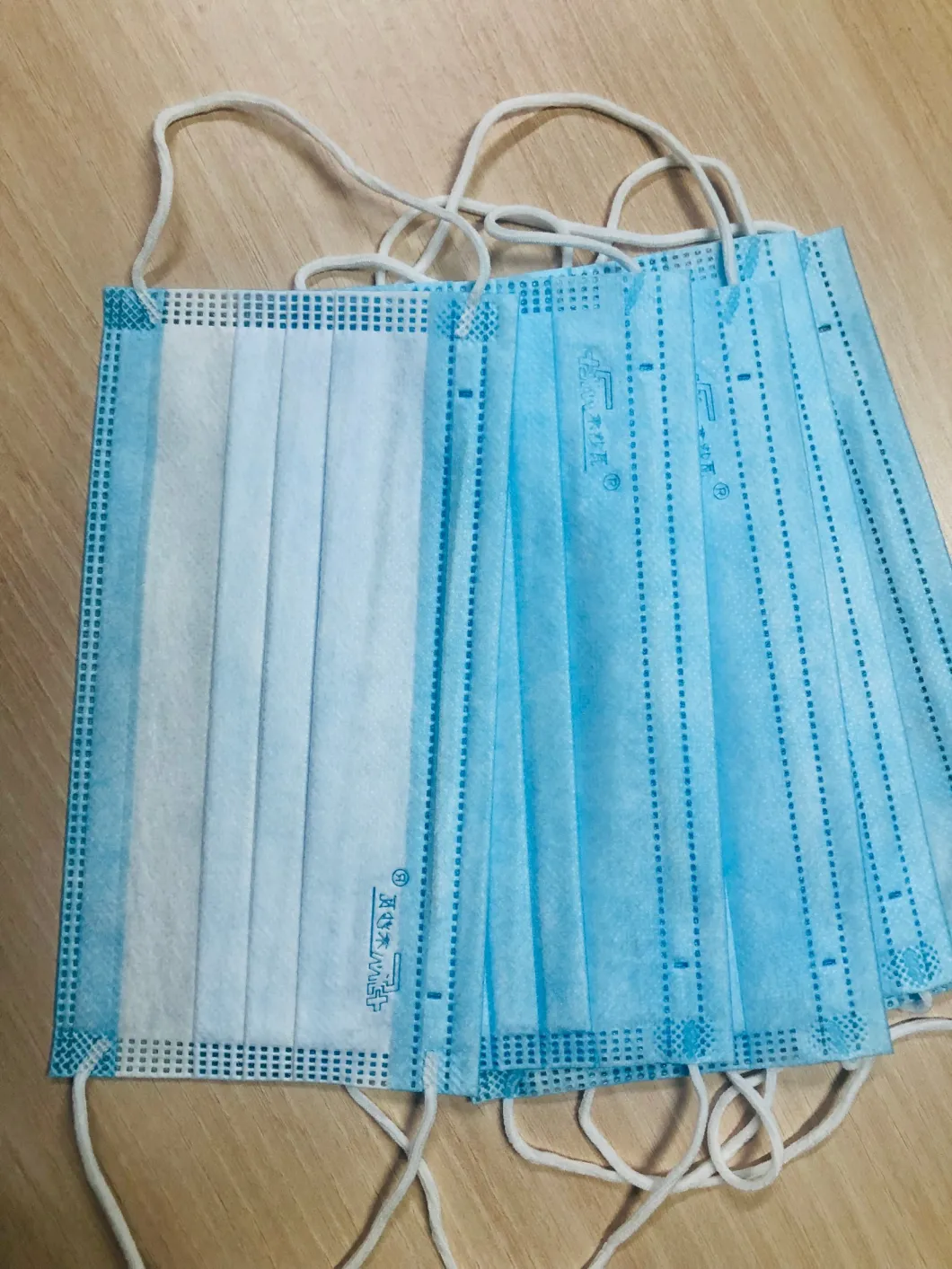 China Hot Selling Disposable Face Mask Non-Woven Face Mask