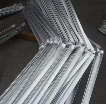 72" V keresztkar merevítő 22" leejtő 1-3/4" X 1-3/4" X 3/16" acél