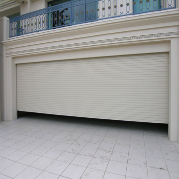 Automatic insulated steel roll up door