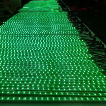 Controlar individualmente a luz de LED DMX Pixel Bar