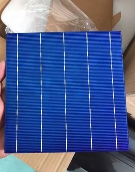 Polycrystalline silicon solar cell