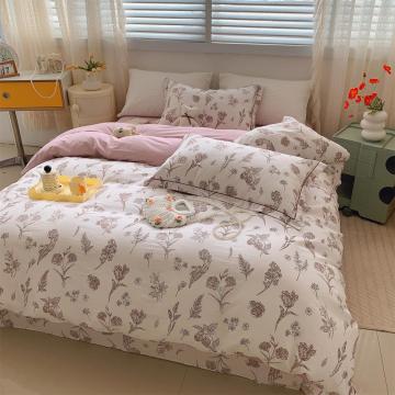 Warm and Comfortable 1.5mm Warm Bedding Set