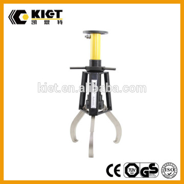 Hydraulic gear puller skid resistant high performance gear puller