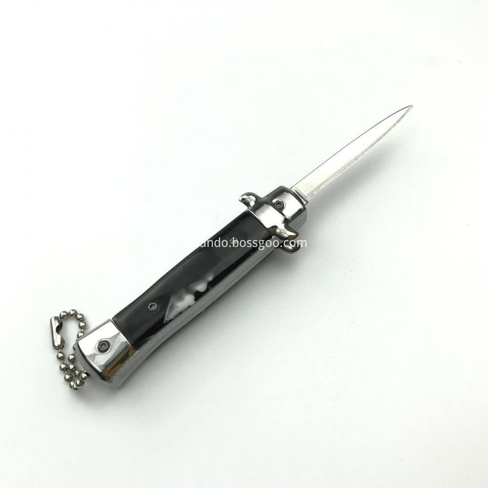 A faca de bolso The Pocket Knife