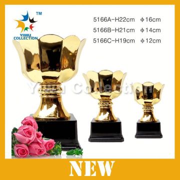 cheap metal trophy cups,custom sports medals,sports honor trophy