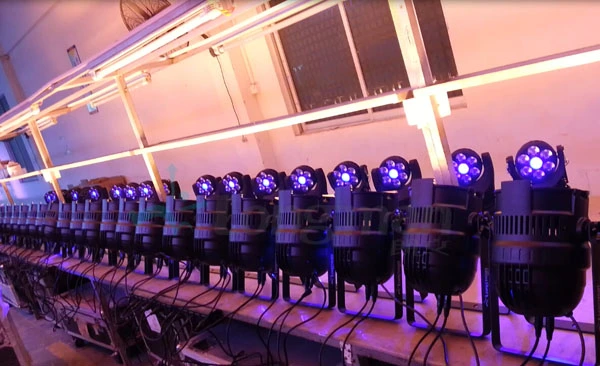 7*15W RGBW LED Moving Head Wash Light for Concert