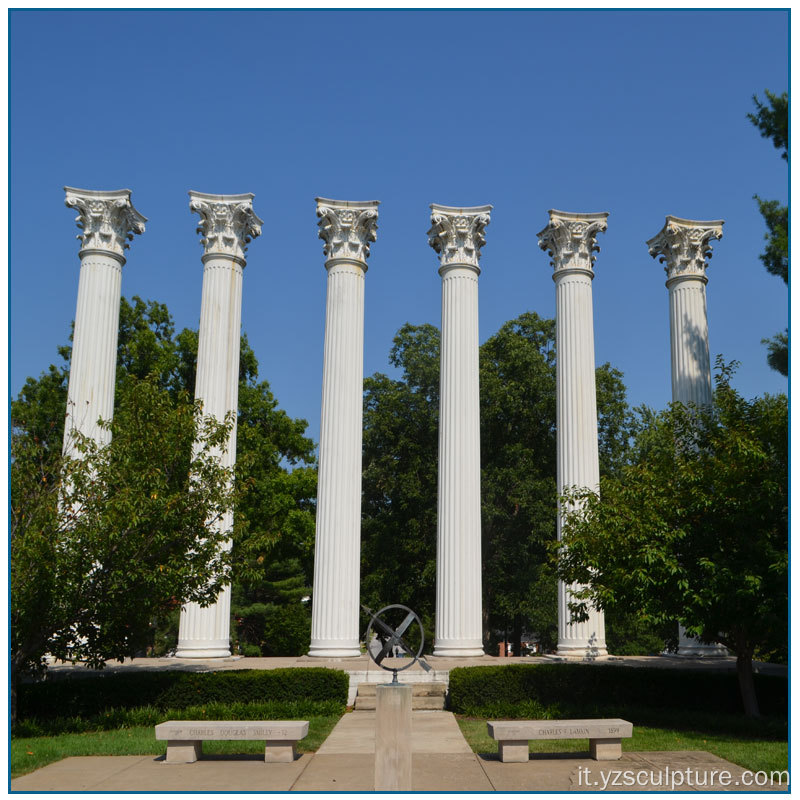 Colonna romana del marmo bianco per la decorazione domestica