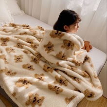 Cute Bear Printed Sherpa Fleece Blanket for Babies: A Cozy New Arrival