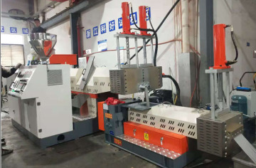 Plastic Recycling Extrusion Plastic Granulating Machine