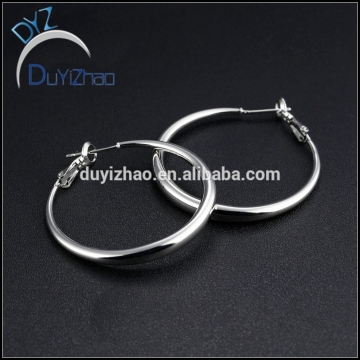 2017 factory wholesale fashion jewelry round ring type earrings ring shaped earrings