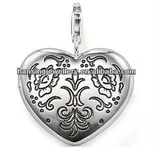 wholesale alloy heart pendant