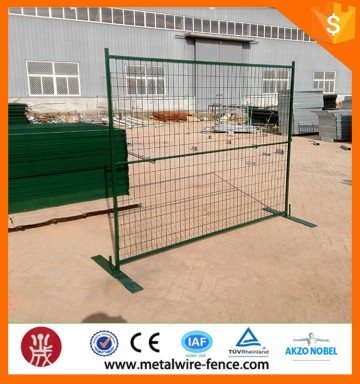 Iron wire coating mesh fencing