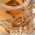 Glass Skull Whiskey Decanter với nút chặn