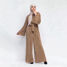 Modish Muslimah Jumpsuits: Trendy Designs for Women