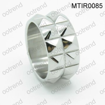 Unique design women titanium rings, hot sale gr 1 titanium ring