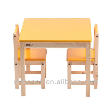 round oak wood dining table and chair