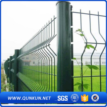 Curvy Welded Wire Mesh Panel And Post