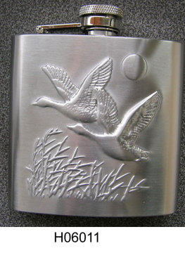 Embossing Hip Flask Gift for Outdoor