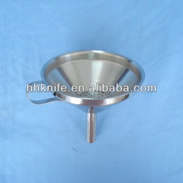 Stainless Steel Wire Mesh Funnel with Strainer