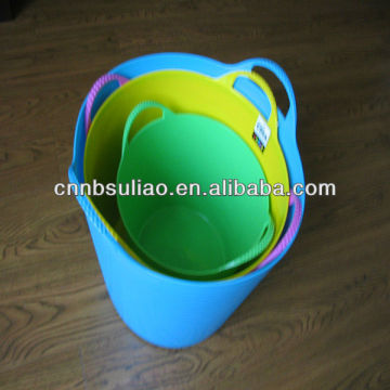 colored plastic pails