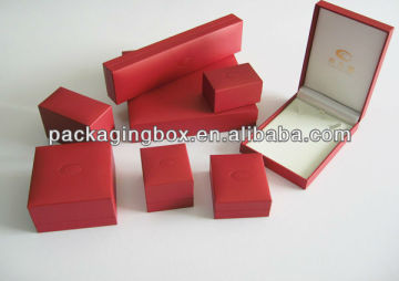 nested jewelry boxes