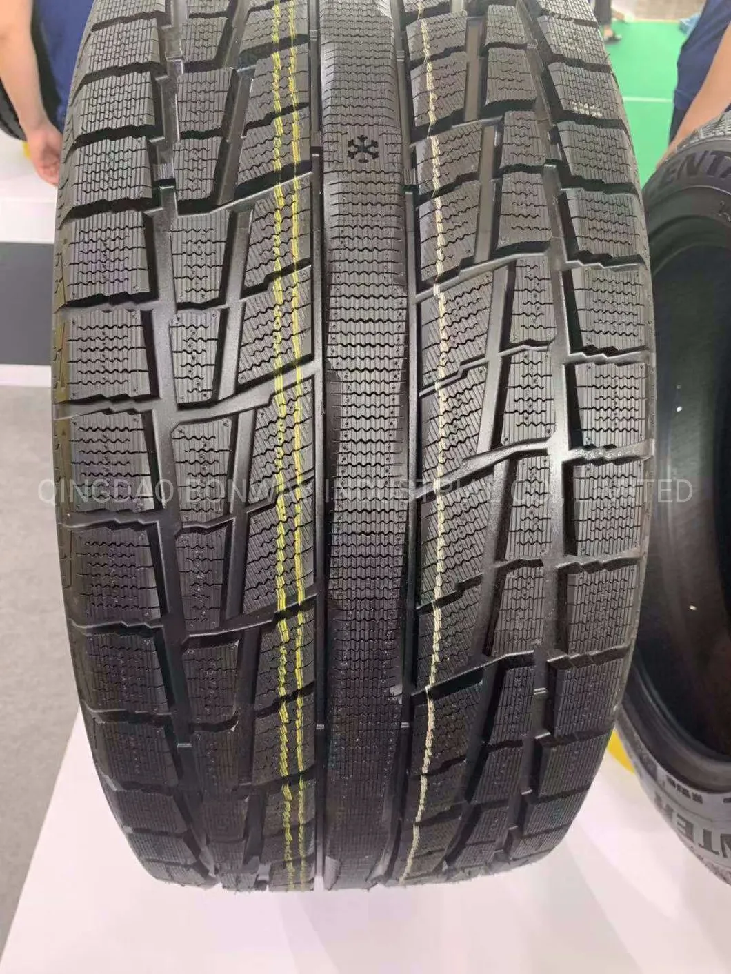 Linglong/ Kumho/ Goodyear Quality Brand Car Tyres Centara Brand PCR Tire Supplier Direct 185r14c 195r15c 205r16c 700r16 750r16