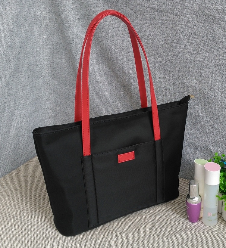 Borsa in nylon Nylon Tote Bag