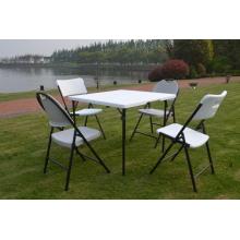 Plastic folding chair with strong bearing capacity