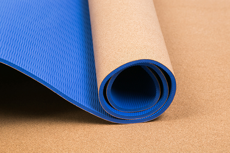 10 mm High elasticity durable easy to clean lightweight eco-friendly tpe cork yoga mat with double layer