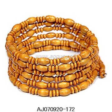 fashion bangle with wood