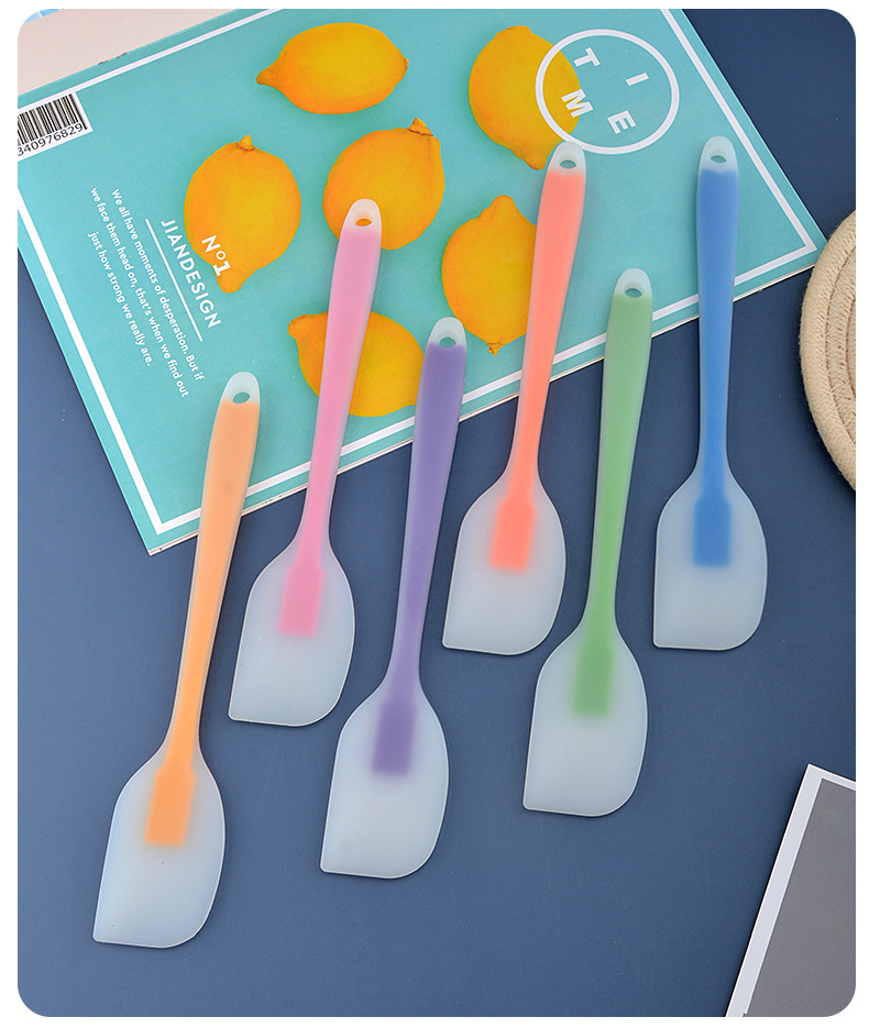 Hot Selling Product Food Grade Silicone Spatula Baking Tools Silicone