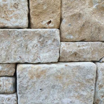 Yellow and Golden Limestone High Grade Cube Limestone Wall Claddings