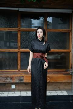 Shisanchai Silk Road Xiangyunsha Belted Dress