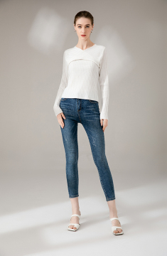 Cross neck sweater