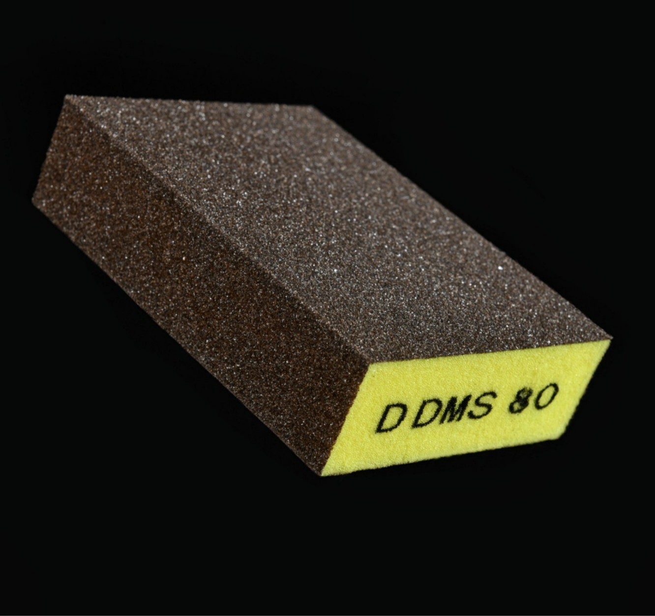 Bloco de lixamento de espuma de quatro lados1 Four-sided foam sanding block1