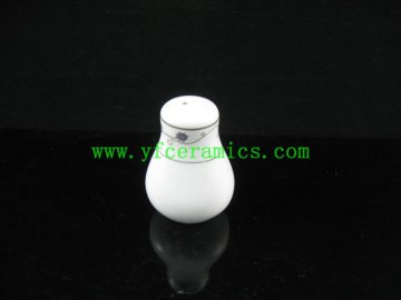 YF17007 ceramic salt shaker