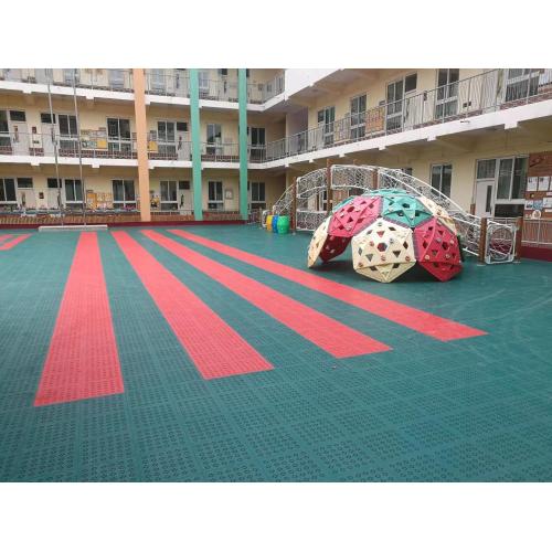 Professionele SES Windmill Interlocking Kids Floor Soft Playground Tiles