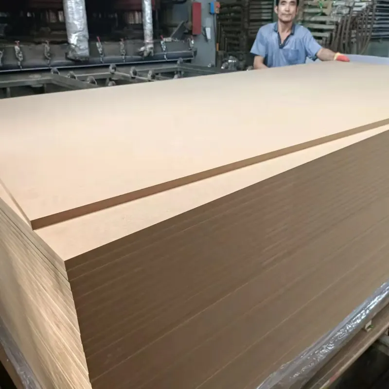 High Density MDF Board 1220X2440mm Waterproof Venner E0/E1/E2/WBP Glue