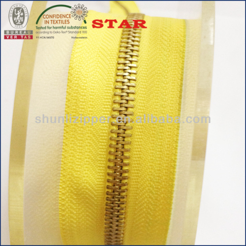 Zip chain manufacturer provide metal zipper long chain for bargain buy