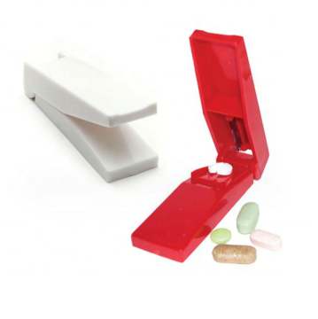 Solid Color Plastic Medicine Pill Box with Splitter and Grinder Function