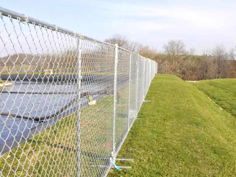 hot dipped galvanized chain link fencehot dip galvanized chain link fence