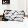 Beg Geometric Rhomboid Baru dengan Span Slanting Satu Bahu untuk Wanita