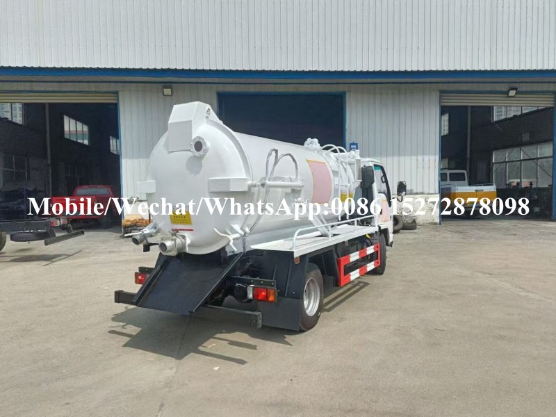 Camión de succión de aguas residuales de Isuzu (8) ISUZU Sewage Suction Truck (8)
