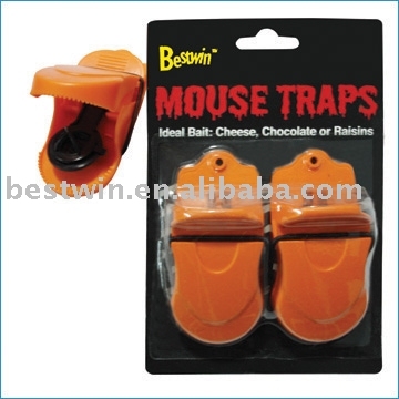 plastic mouse trap