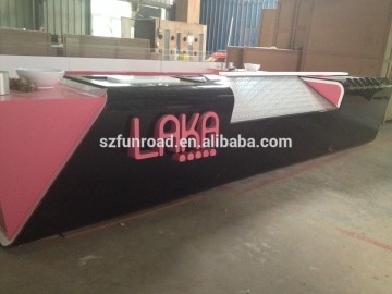 Modern Design nail table manicure tables with acrylic sink.